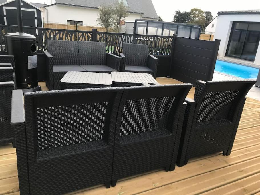 Maison 10 Pers En Bord De Mer Avec Piscine Chauffee Toute L'Annee, Spa Et Hamman Surzur Kültér fotó